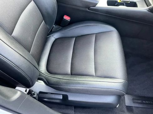 Used 2019 Honda Accord Sport image 16