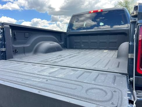 Used 2025 RAM 2500 Big Horn AWD/4WD image 11