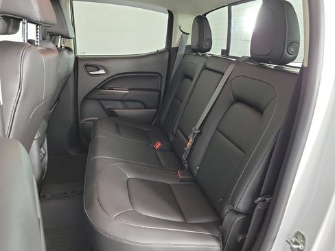 Used 2022 GMC Canyon Elevation w/ Elevation Premium Package AWD/4WD image 9