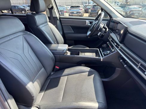 Used 2024 Hyundai Santa Fe SEL FWD image 38