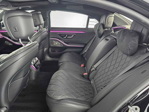 Used 2021 Mercedes-Benz S 580 S 580 image 16