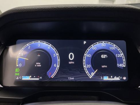 New 2025 Jeep Grand Cherokee L Limited image 17