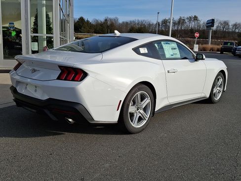 New 2026 Ford Mustang Premium image 4