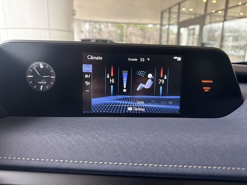 Used 2021 Lexus UX 250h w/ Premium Package image 13