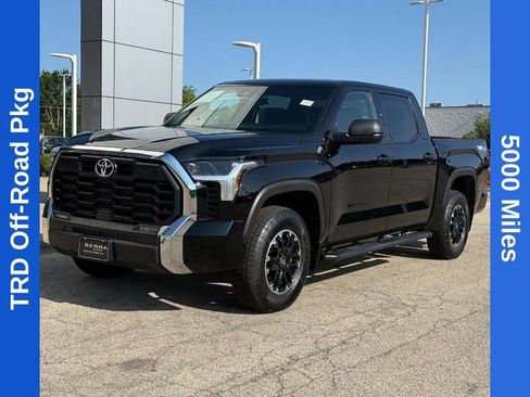 Used 2026 Toyota Tundra SR5 w/ TRD Off-Road Package AWD/4WD image 7