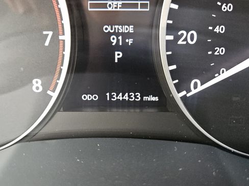 Used 2015 Lexus ES 350 w/ Luxury Package FWD image 15