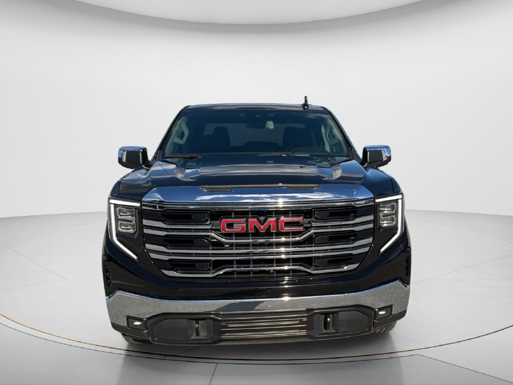 Used 2026 GMC Sierra 1500 SLT RWD image 8