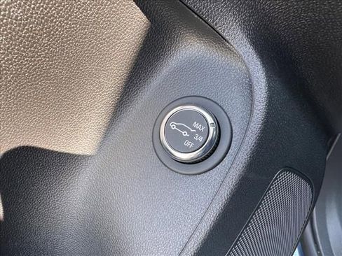 New 2026 Buick Envista Sport Touring image 23