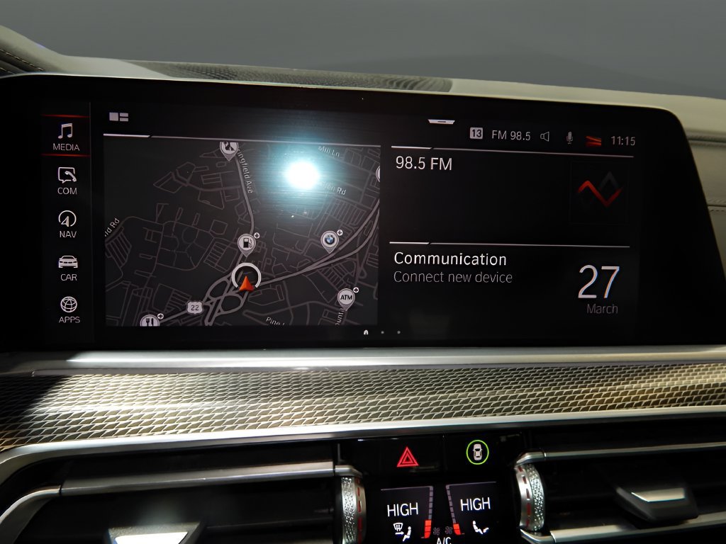 Used 2023 BMW X6 xDrive40i w/ M Sport Package AWD/4WD image 11