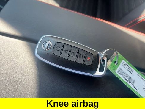 Certified 2025 Nissan Rogue SV image 29