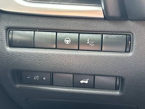 Used 2023 Nissan Rogue Platinum w/ Platinum Premium Package AWD/4WD image 29