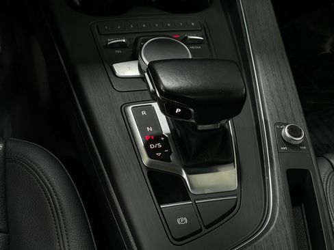 Used 2018 Audi A4 2.0T Premium Plus w/ Premium Plus Package image 31