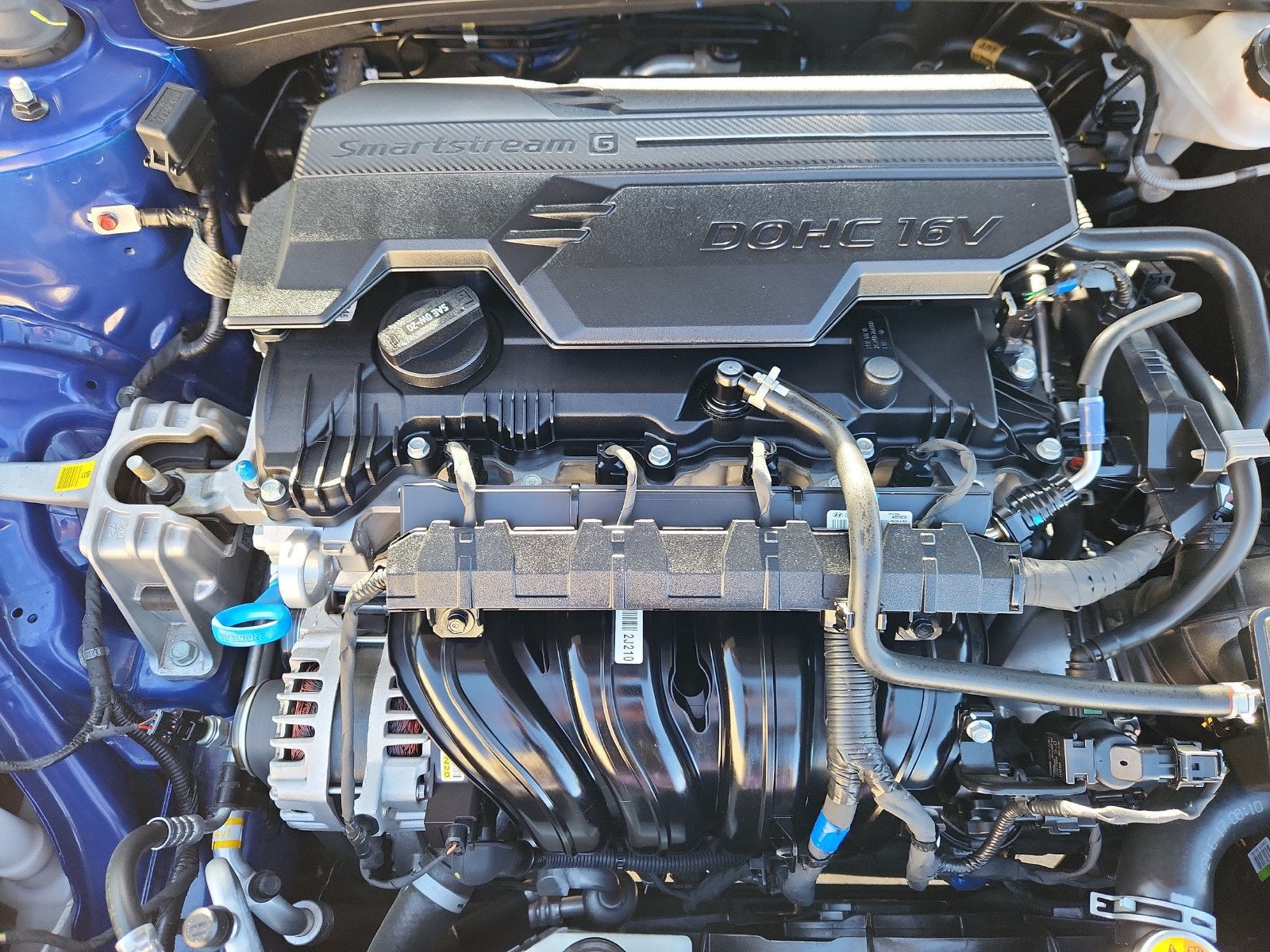 Used 2025 Hyundai Elantra Sport FWD image 16