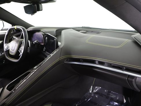 Used 2021 Chevrolet Corvette Stingray Premium Conv w/ 3LT image 29