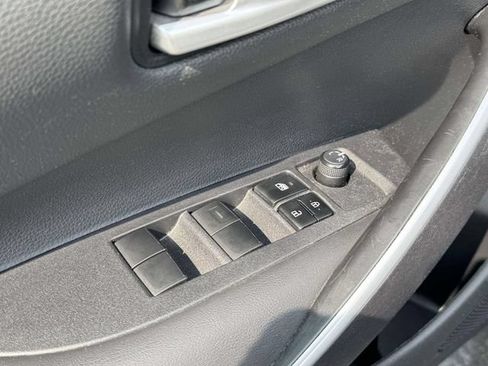 Used 2023 Toyota Corolla SE FWD image 13