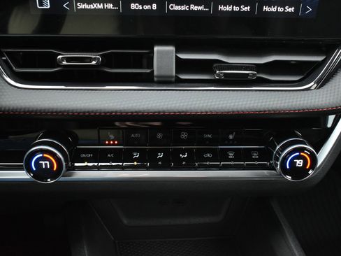 New 2026 Chevrolet Equinox RS w/ LPO, Floor Liner Package image 33