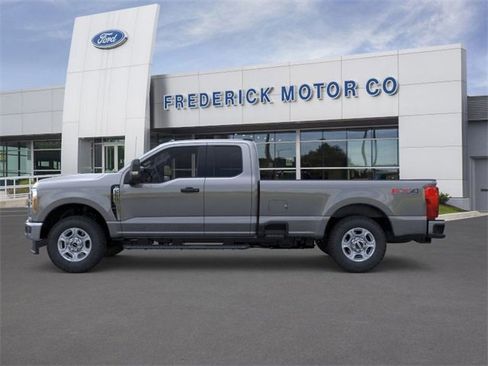 New 2026 Ford F250 XLT w/ FX4 Off-Road Package image 6