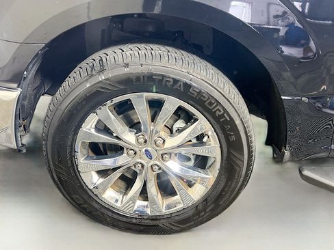 Used 2017 Ford F150 XLT w/ Equipment Group 301A Mid image 10