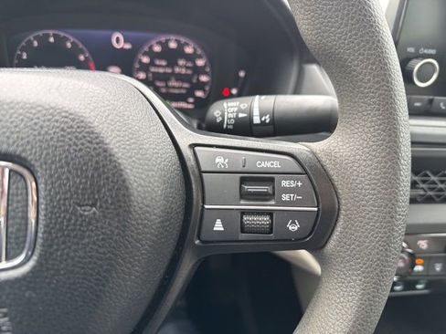 Certified 2025 Honda Accord LX image 31