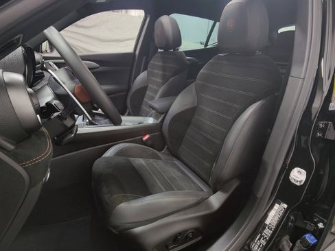 Used 2025 Alfa Romeo Tonale AWD/4WD image 19