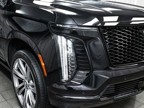 Used 2026 Cadillac Escalade ESV Platinum Sport AWD/4WD image 79