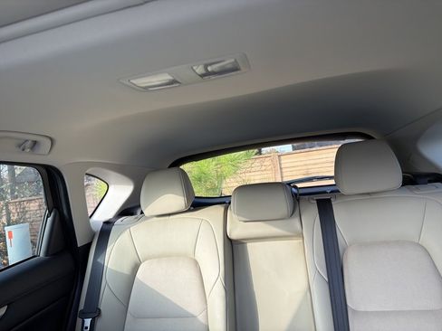 Used 2019 MAZDA CX-5 Touring image 24