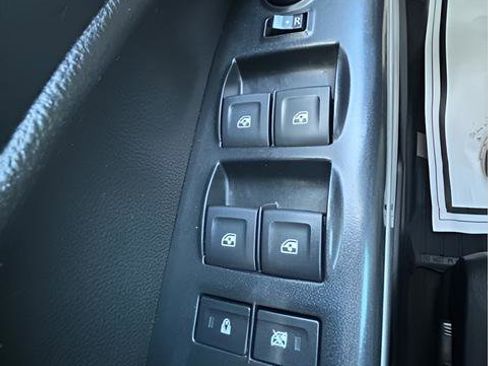 Used 2018 Chevrolet Colorado ZR2 w/ ZR2 Dusk Special Edition image 21