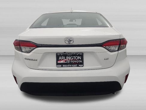 Used 2026 Toyota Corolla LE FWD image 6