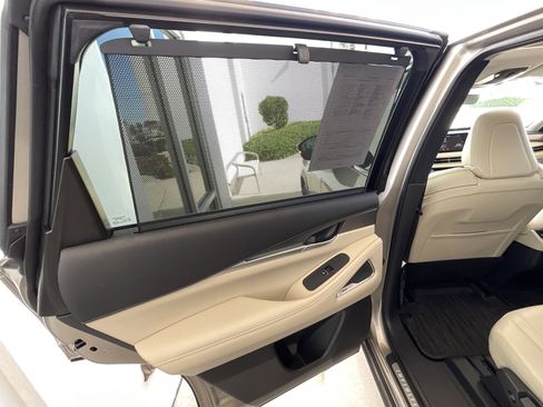 Used 2023 INFINITI QX60 Luxe w/ Performance Audio Package image 21