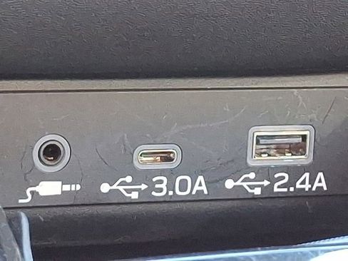 Certified 2023 Subaru Outback Limited image 29