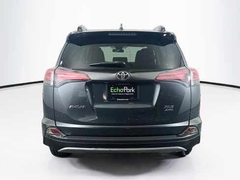 Used 2018 Toyota RAV4 XLE AWD/4WD image 7