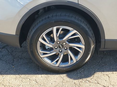 Certified 2023 Lincoln Corsair AWD w/ Equipment Group 101A image 7