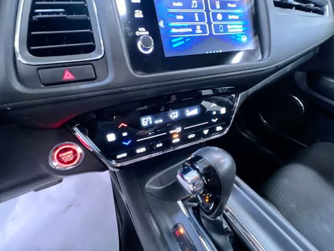 Used 2022 Honda HR-V EX image 27