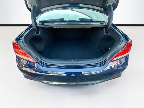 Used 2021 Genesis G70 2.0T image 27