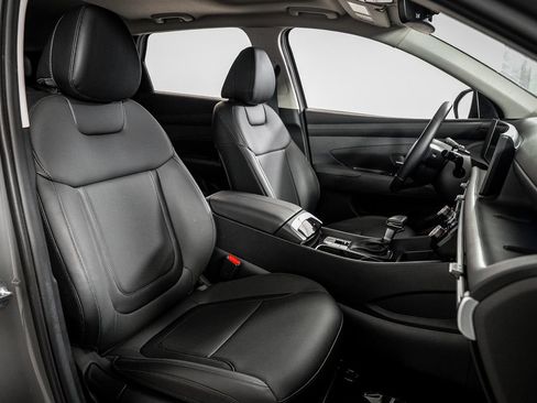 Certified 2025 Hyundai Tucson SEL FWD image 26