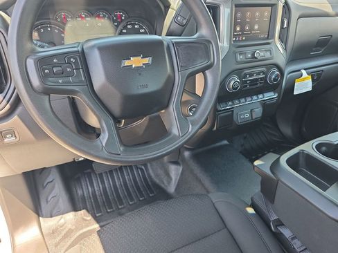 Used 2025 Chevrolet Silverado 1500 W/T RWD image 11