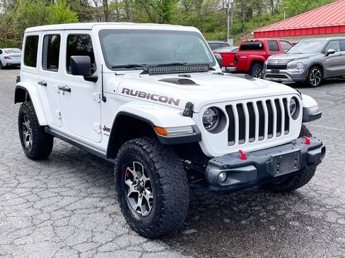 Used 2018 Jeep Wrangler Unlimited Rubicon w/ Dual Top Group image 2