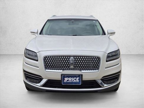 Used 2019 Lincoln Nautilus Select w/ Cargo Utility Package FWD image 2