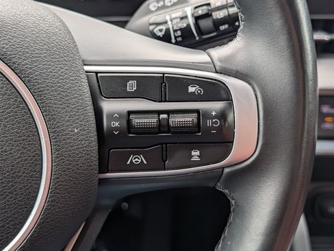 Certified 2023 Kia Sportage SX AWD/4WD image 30