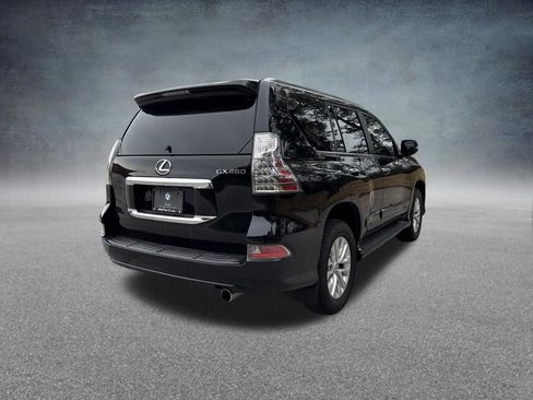 Used 2018 Lexus GX 460 Premium w/ Premium Package image 6