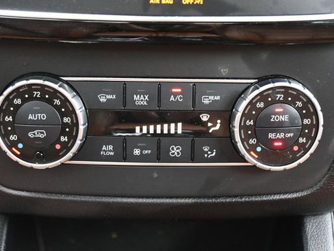 Used 2018 Mercedes-Benz GLS 550 4MATIC image 20