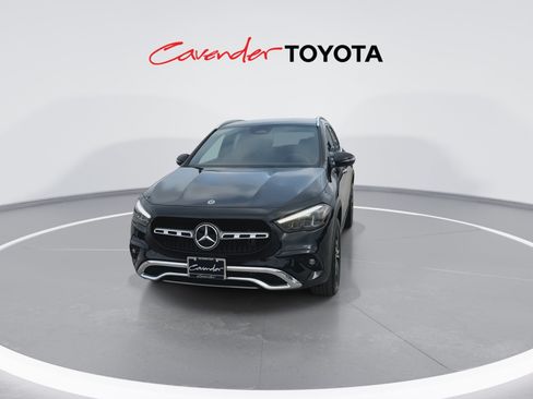 Used 2025 Mercedes-Benz GLA 250 image 3