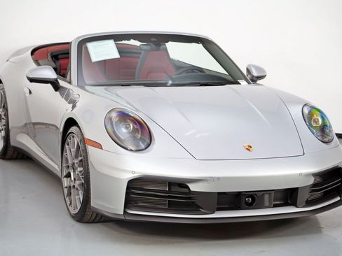 Used 2025 Porsche 911 Carrera RWD image 53