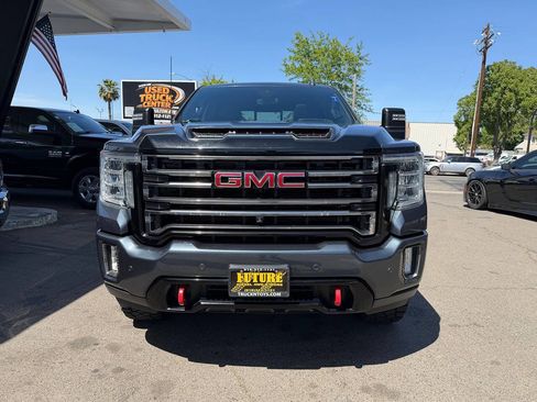 Used 2020 GMC Sierra 3500 AT4 w/ AT4 Premium Package image 8