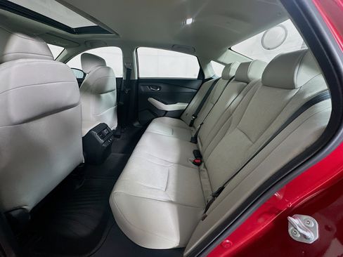 Used 2025 Honda Accord SE image 27