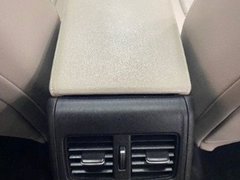 Used 2022 Honda Accord Touring image 14