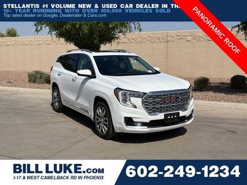 Used 2022 GMC Terrain Denali image 1