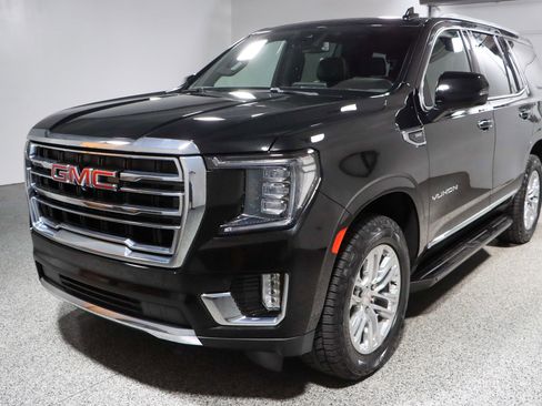 Used 2023 GMC Yukon SLT w/ SLT Luxury Package AWD/4WD image 37
