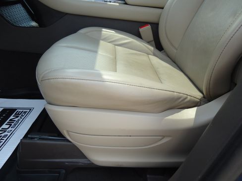 Used 2021 Lincoln Aviator Grand Touring w/ Elements Package Plus AWD/4WD image 24