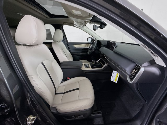 Used 2025 MAZDA CX-90 Plug-In Hybrid w/ Preferred AWD/4WD image 29